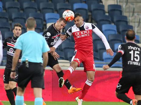 מצטיין חברתית? לאלה