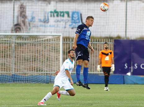 רמלה עושה חיים קשים לעכו