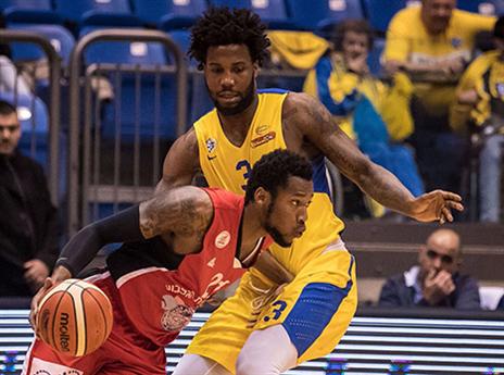 גריפין מול ראד. נדנדה במחצית הראשונה (מנהלת הליגה)