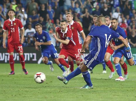 הפנדל של שהר הציל ממבוכה (אלן שיבר)