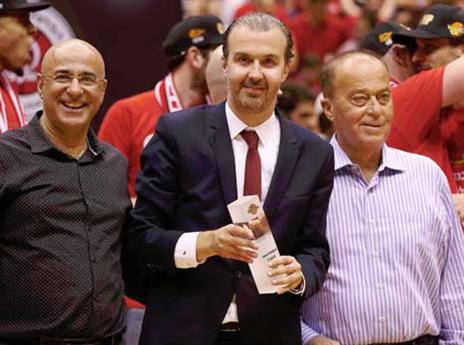 פיאניג'אני. אם הוא רוצה, יישאר (אלן שיבר)