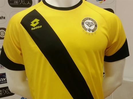 חולצת הבית של נתניה לעונה החדשה