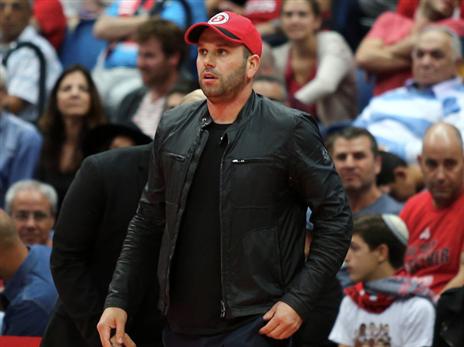 שומר על הסגל. אלון (אלן שיבר)