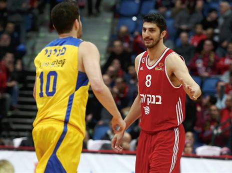 גם הוא עשה את המעבר מצהוב לאדום. אליהו (אלן שיבר)