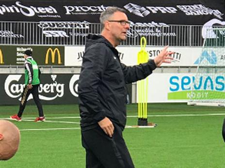 טור טורסון. עבר בפוליטיקה ובנבחרת (טוויטר)