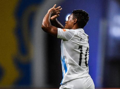 רנאטיניו. פתח את החגיגה (sina)