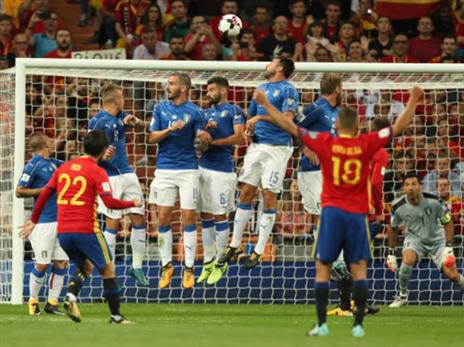 "לא ציפינו שספרד תוריד אותנו על הברכיים" (getty)