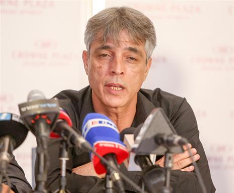 לקח את ההחלטה. אוחנה (אלן שיבר)