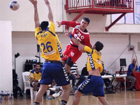 אדיר כהן ואשדוד ניסו לצמק בסיום, אבל זה לא הספיק (צילום: משה דהן, הפועל אשדוד)