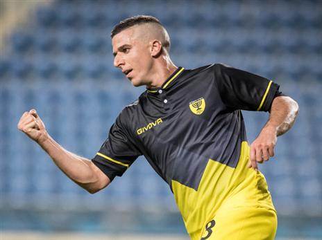 ורד. חוזר לסגל (ספי מגריזו)