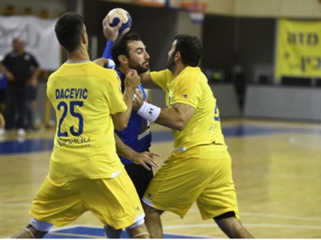 פתיחת עונה טובה למכבי ת"א (צילום: עמית שיסל)