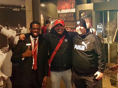 לא משנה איזה צבע אתה, כולם חברים