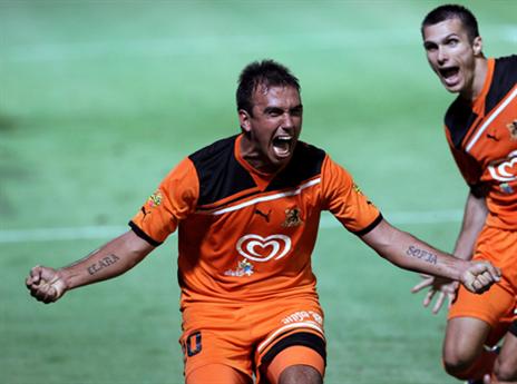 השחקן הזר שכבש הכי הרבה שערים. גלבאן (אלן שיבר)