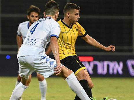 מושך עניין. עגייב (סוכנות ג'יני)