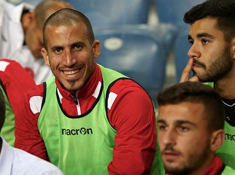 עוד לא כשיר ל-90 דקות. ידין (אלן שיבר)