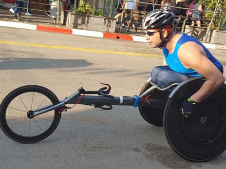 דה פילוסוף. הוזמן במיוחד למרתון