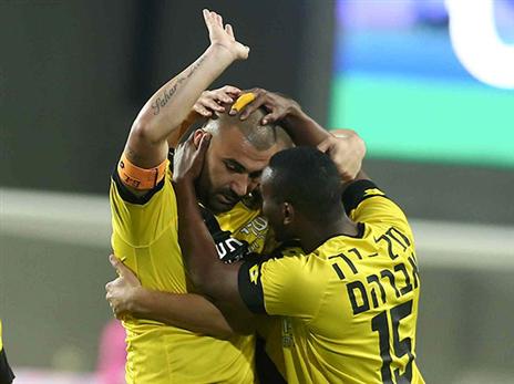 ערן לוי. הצגת יחיד (צילום: אלן שיבר)