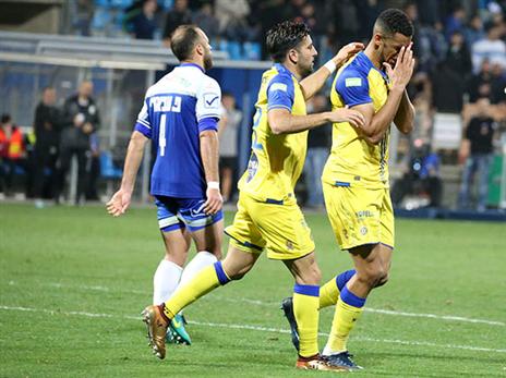 מכבי ת"א. כמעט הסתבכות (יוסי שקל)