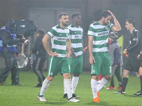 השחקנים מיואשים (יוסי שקל)