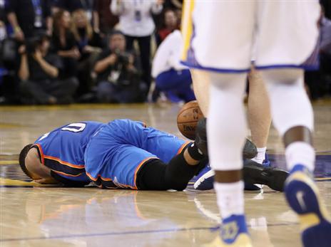 ווסטברוק על הפרקט. פאצ'וליה לא ייענש (getty)