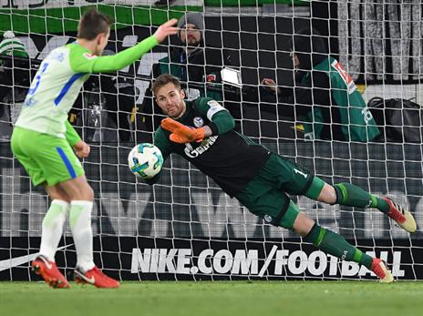 הפנדל המוחמץ של וולפסבורג. מזל גדול לשאלקה (getty)