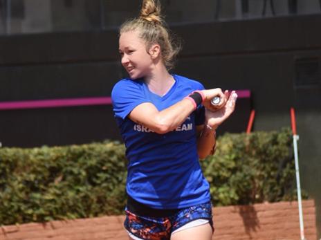 יוליה גלושקו. הנבחרת תששתף בטקס בשגרירות (באדיבות עפרה פרידמן, איגוד הטניס)