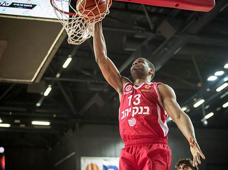 שואו טיים של רוברטס (מנהלת הליגה)