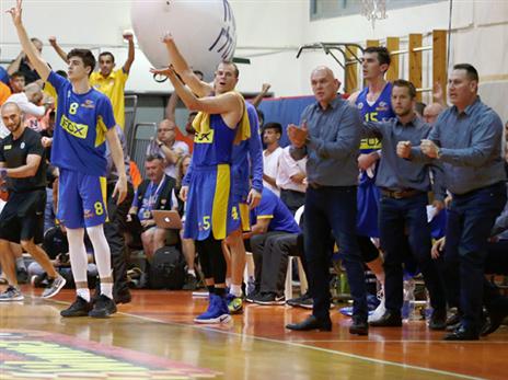 גמר ראשון אחרי שלוש שנים (אלן שיבר)