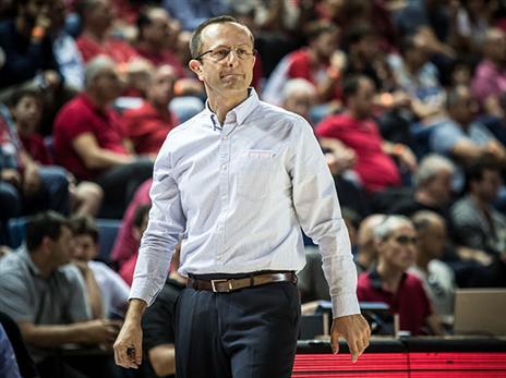 שמיר. קיבל חדשות טובות (אלן שיבר)