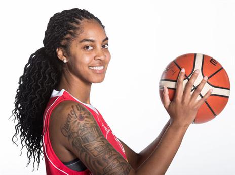 קלי. עזבה את רמת השרון (באדיבות מנהלת ליגת העל לנשים בכדורסל)