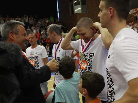 אורן עמיאל יפגוש את הפועל ירושלים (צילום: האתר הרשמי של נימברוק)