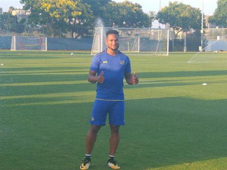 אופואדו. עדיין לא בכושר ראוי (צילום: האתר הרשמי של מכבי ת"א)