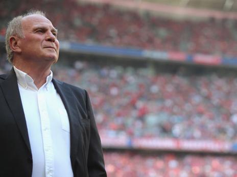 טינף על אוזיל. הנס (getty)