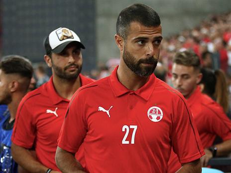 מפגש עם האקסית. בן בסט (אלן שיבר)