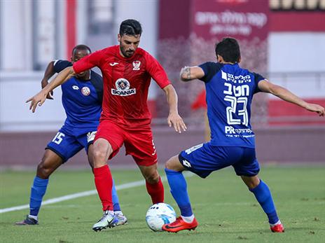 אזולאי עם הכדור, מבין הבודדים שהגיעו למצבים (באדיבות סוכנות ג'יני)