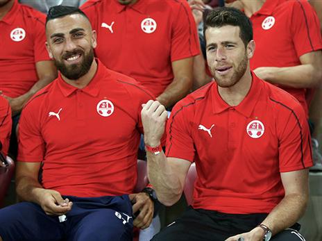 מלמד (מימין). לא יחכו לו עוד הרבה (אלן שיבר)