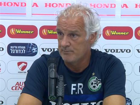 רטן. "להיות בהרכב? החלטה של השחקנים"