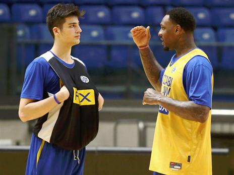 מנטור. בלאק (אלן שיבר)