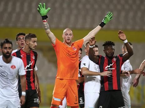 קלנופסקי. עשה הכל כדי להשאיר את מרמורק במשחק (אלן שיבר)