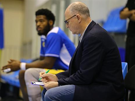 גרינברג ואשדוד יסתדרו עם שלושה זרים?