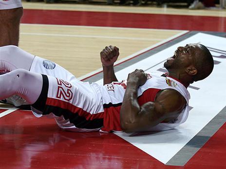 בקרוב שוב במדים האדומים? מקניל (מנהלת הליגה)