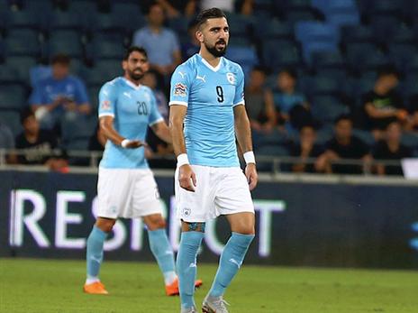 בכל מקום במגרש. דאבור (אלן שיבר)