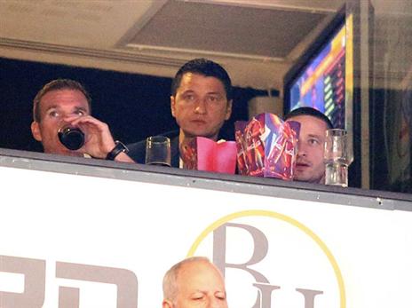 גם ולדימיר איביץ' וגורמים נוספים של קבוצת הכדורגל הגיעו להיכל (אלן שיבר)