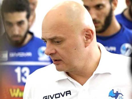 המאמן אולג בוטנקו, מתכונן לגרמניה (הדר ואן קולא, איגוד הכדוריד)