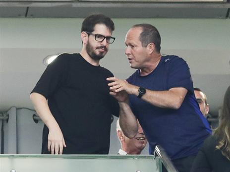 נשאר אופטימי. חוגג (דני מרון)