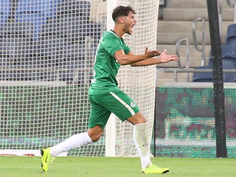 למה הוא נשלח להתאמן בצד? סאן מנחם (צילום: יוסי שקל)