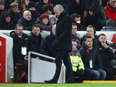 מוריניו. יותר קרוב למקום האחרון מאשר לליברפול (Clive Brunskill, Getty)