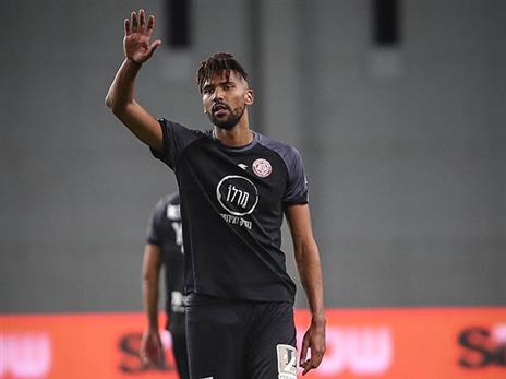 "כוכב כדורגל". טאפוקו במשחקו האחרון בחדרה (עודד קרני)