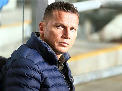 בכר, ניצחון שני ברציפות בליגה (אלן שיבר)