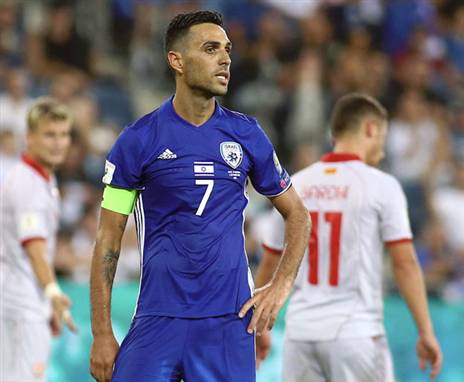 כמה הבדל, בין אז לעכשיו. זהבי נגד מקדוניה (צילום: אלן שיבר)